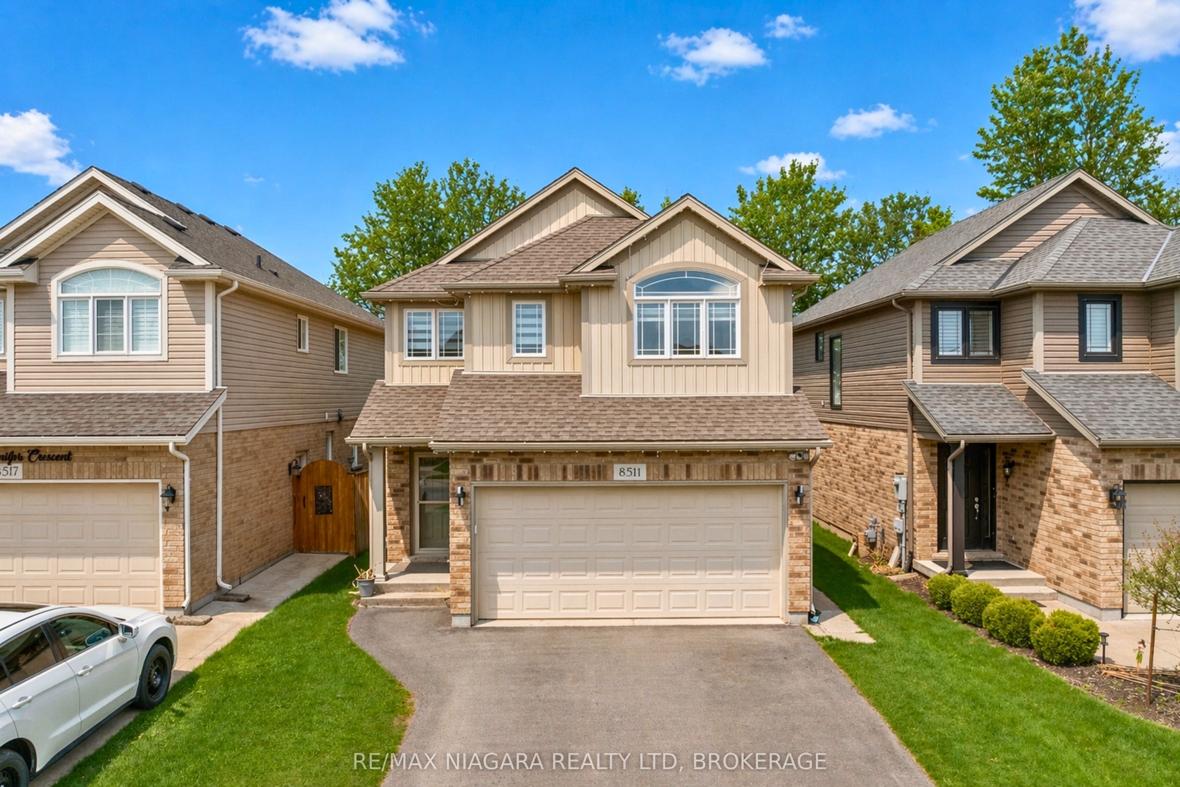 8511 Jennifer Crescent, Niagara Falls, ON, L2H 0J3