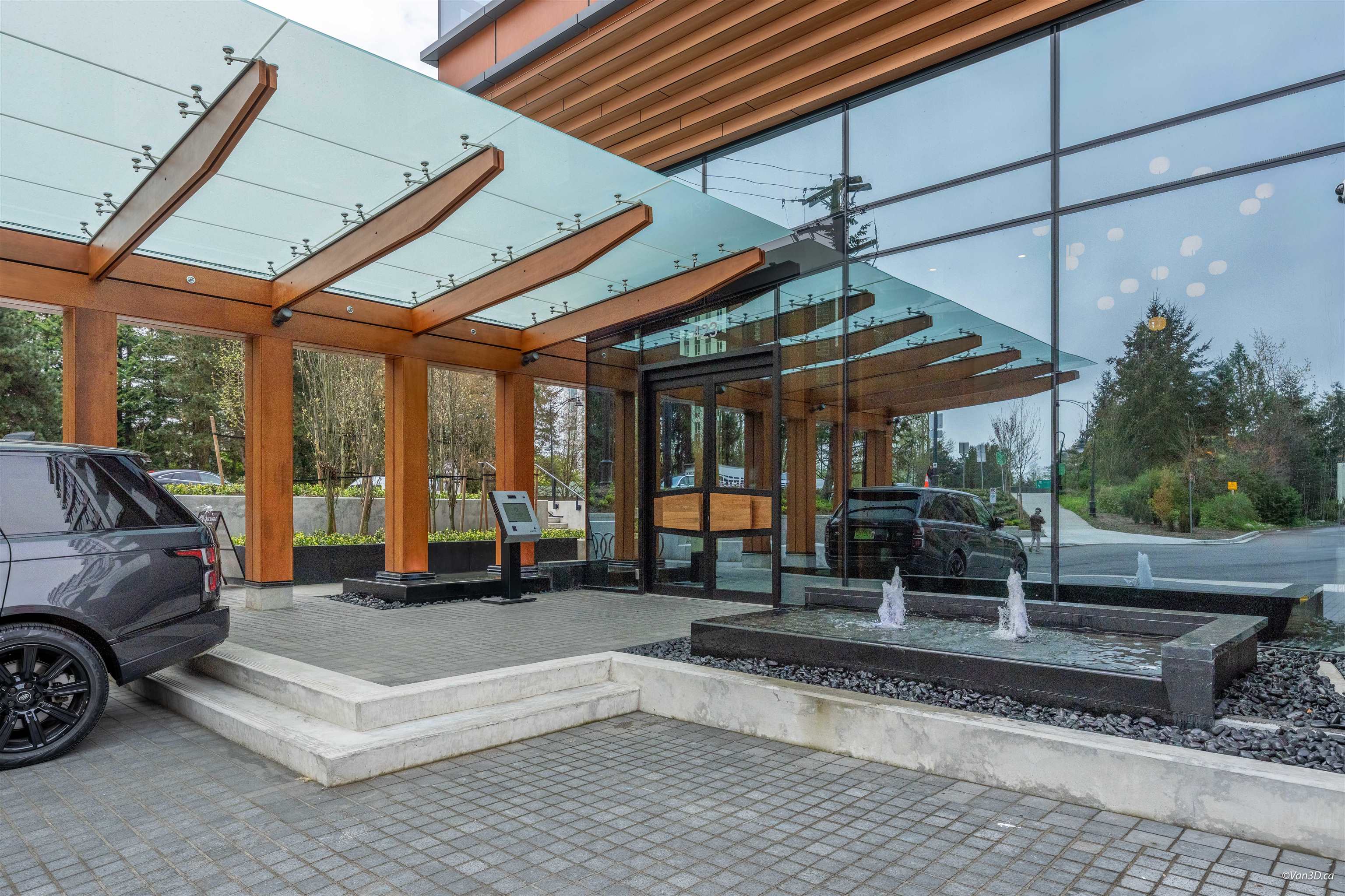 Additional image 3 of 603-423 6th Street, West Vancouver, BC, V7T 0A1