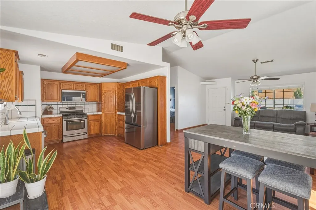 Additional image 13 of 12312 Woodview Ave, Victorville, CA 92392