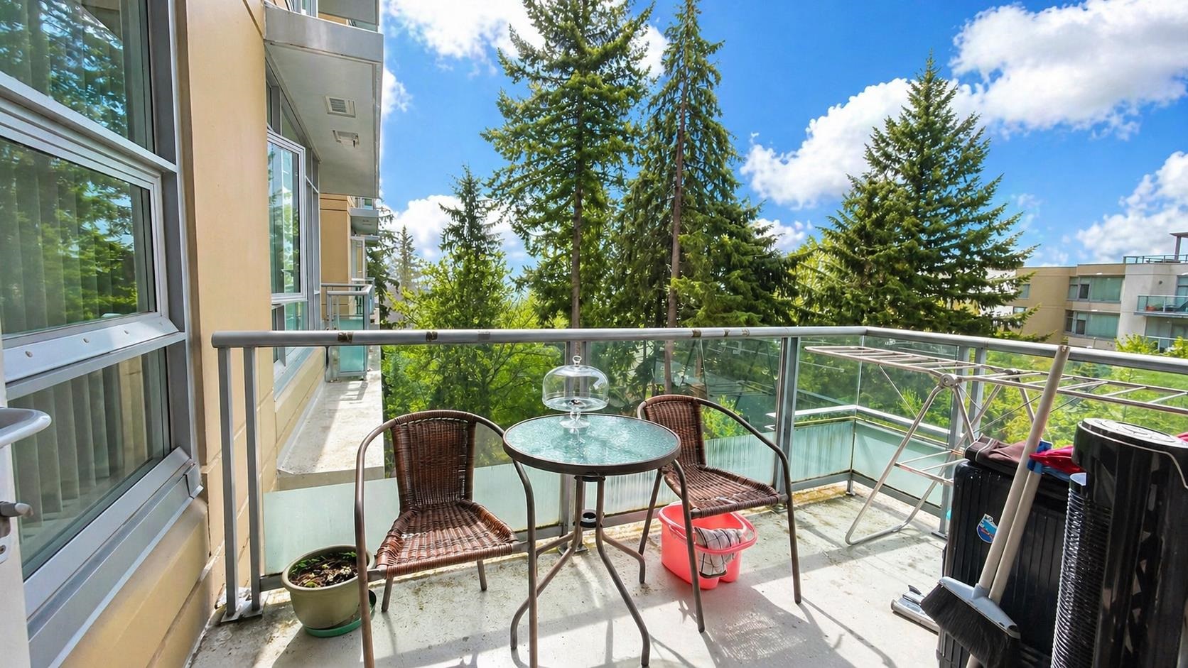 Additional image 4 of 601-9266 University Crescent, Burnaby, BC, V5A 4Z1