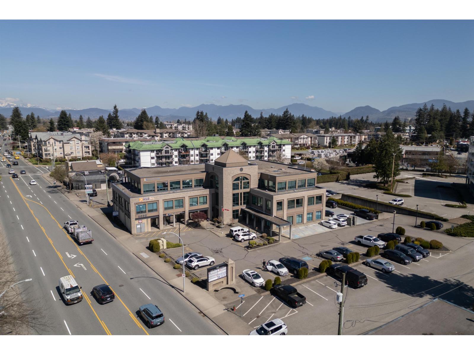 200-2692 Clearbrook Road, Abbotsford, BC, V2T2Y8