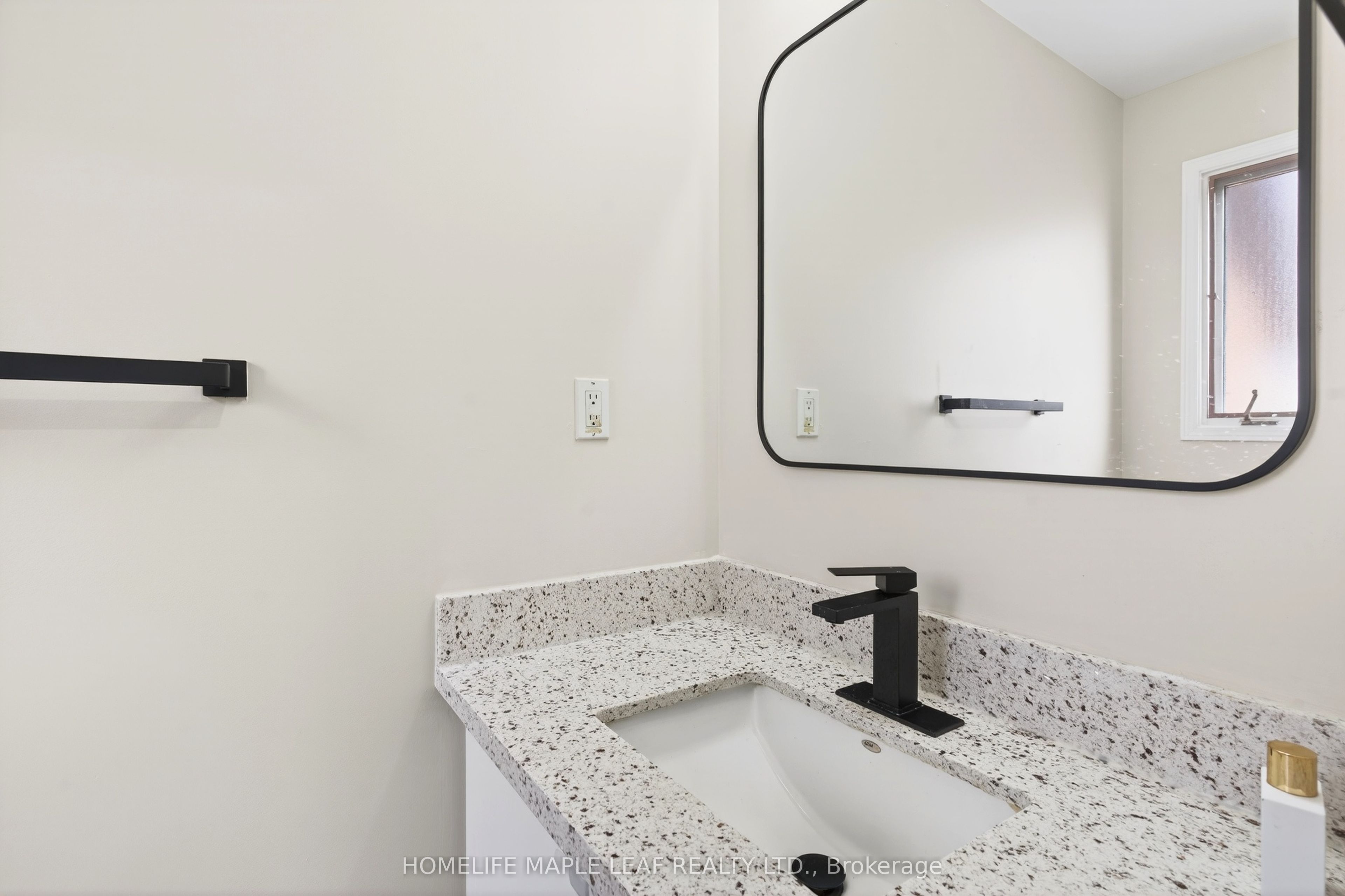Additional image 6 of 735 Constellation Drive, Mississauga, ON, L5R 2V7