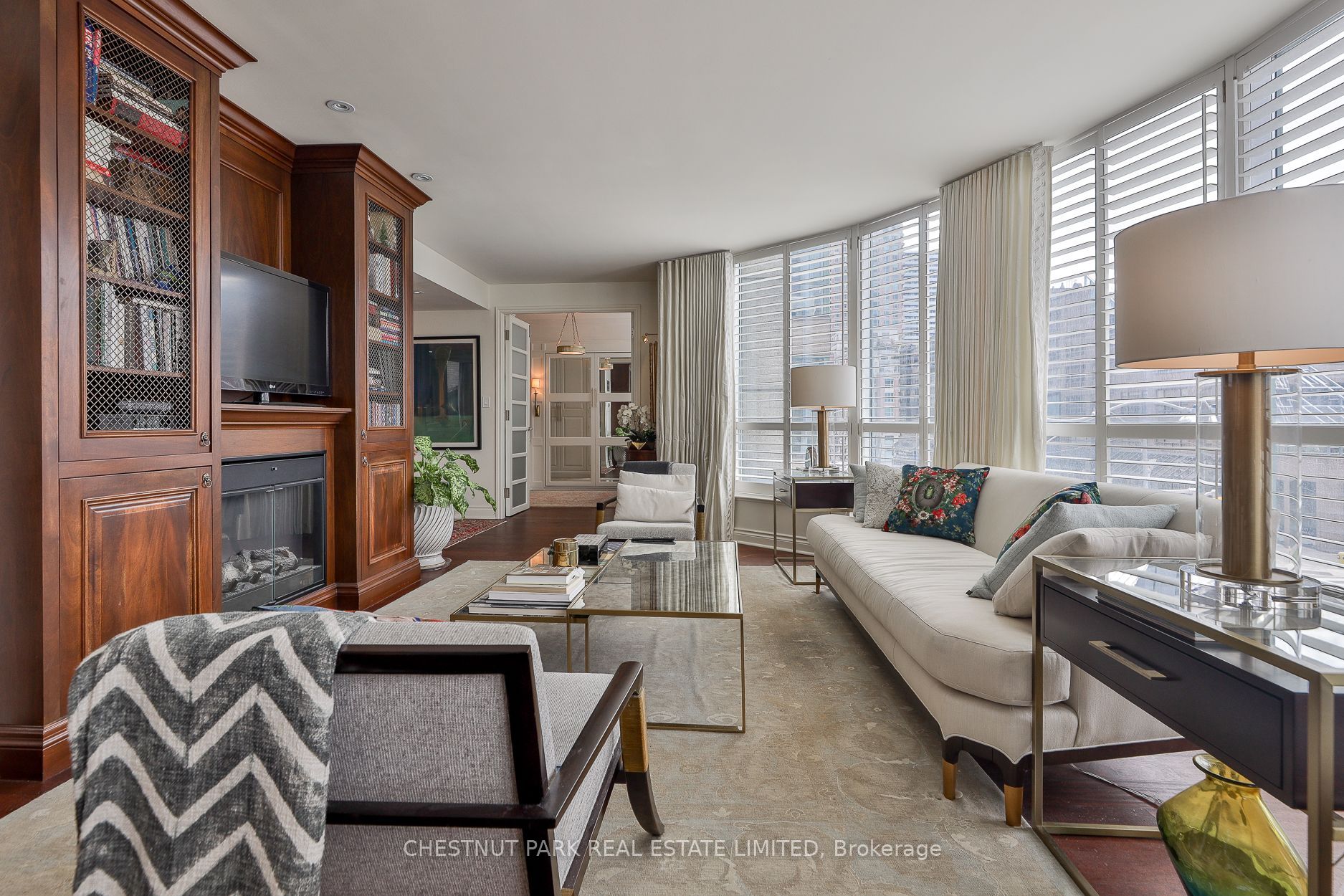 Additional image 5 of 204-77 Avenue Road, Toronto, ON, M5R 3R8