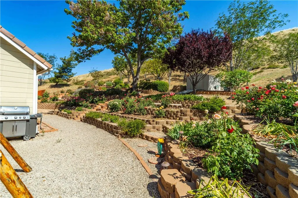 Additional image 43 of 9251 Elizabeth Lake Rd, Leona Valley, CA 93551