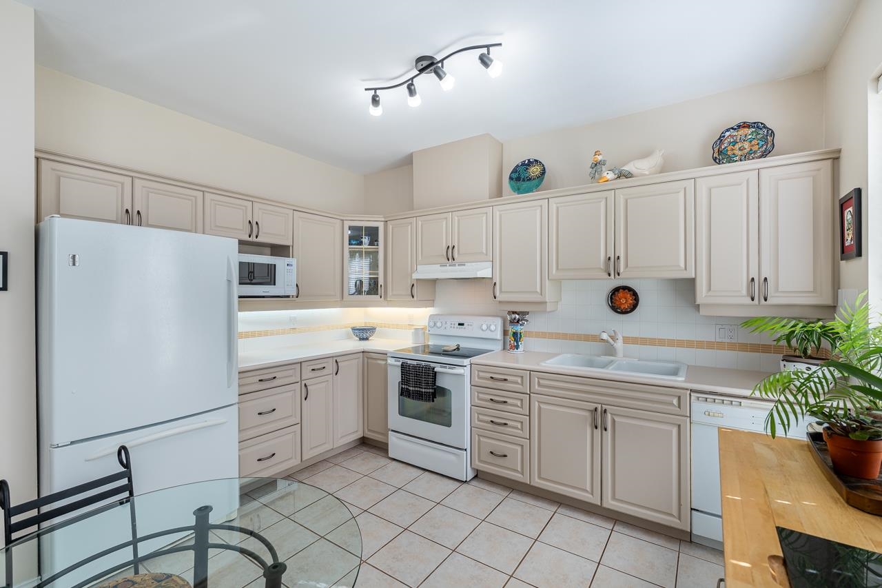 Additional image 6 of 135-3098 Guildford Way, Coquitlam, BC, V3B 7W8