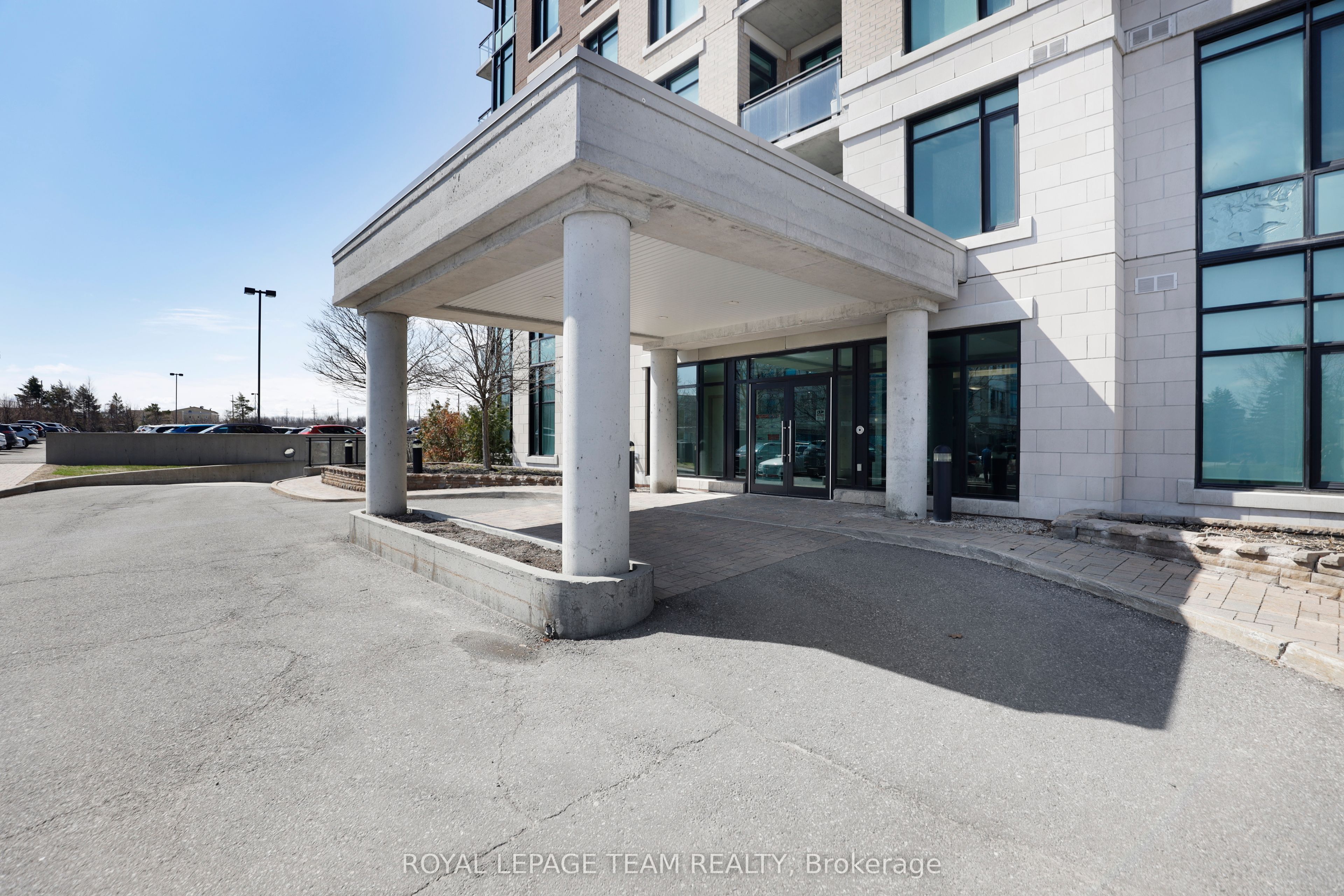 Additional image 3 of 202-100 Roger Guindon Avenue, Ottawa, ON, K1G 3Z7