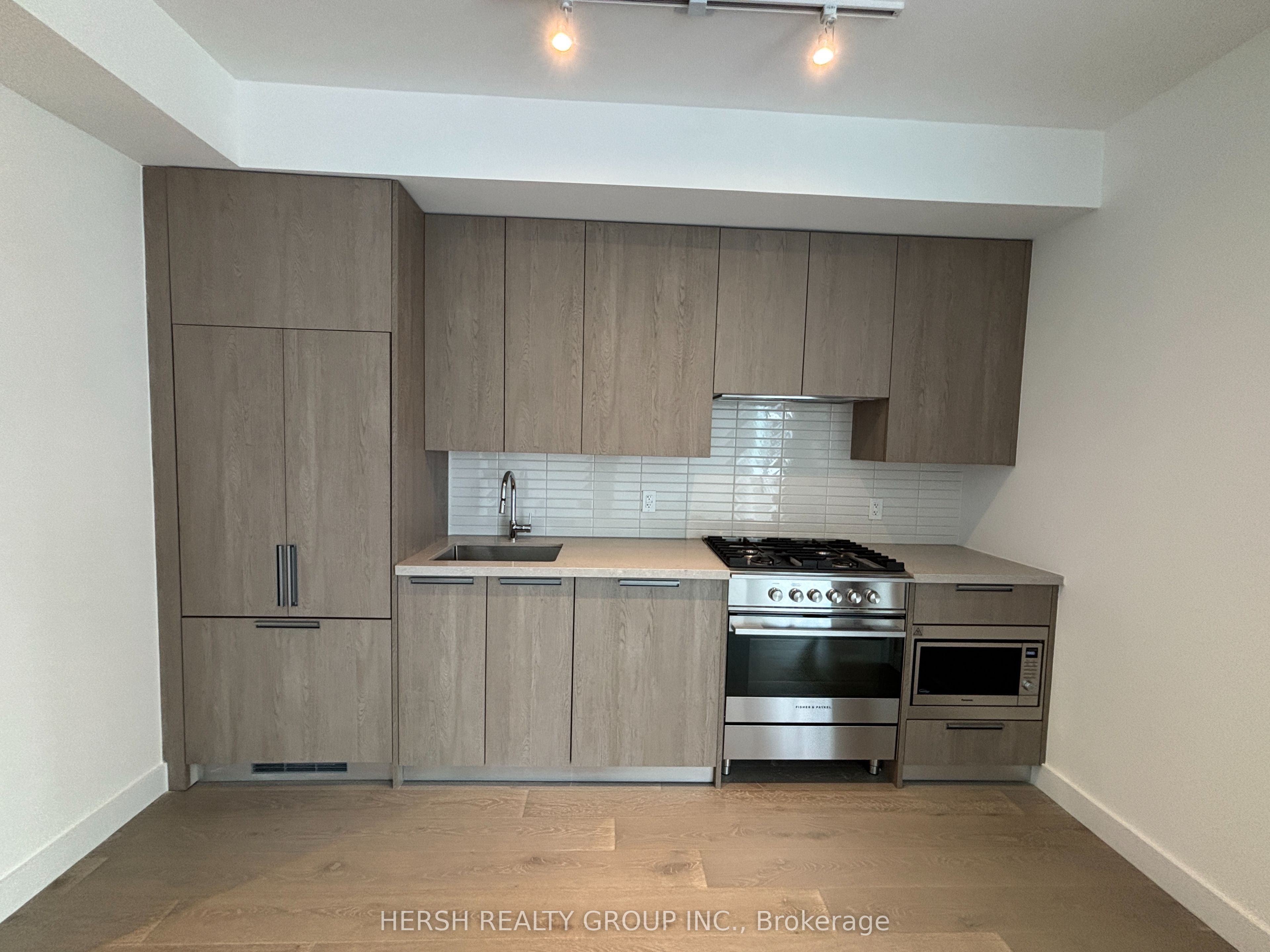 Additional image 5 of 415-160 Kingsway Crescent, Toronto, ON, M8X 2S4