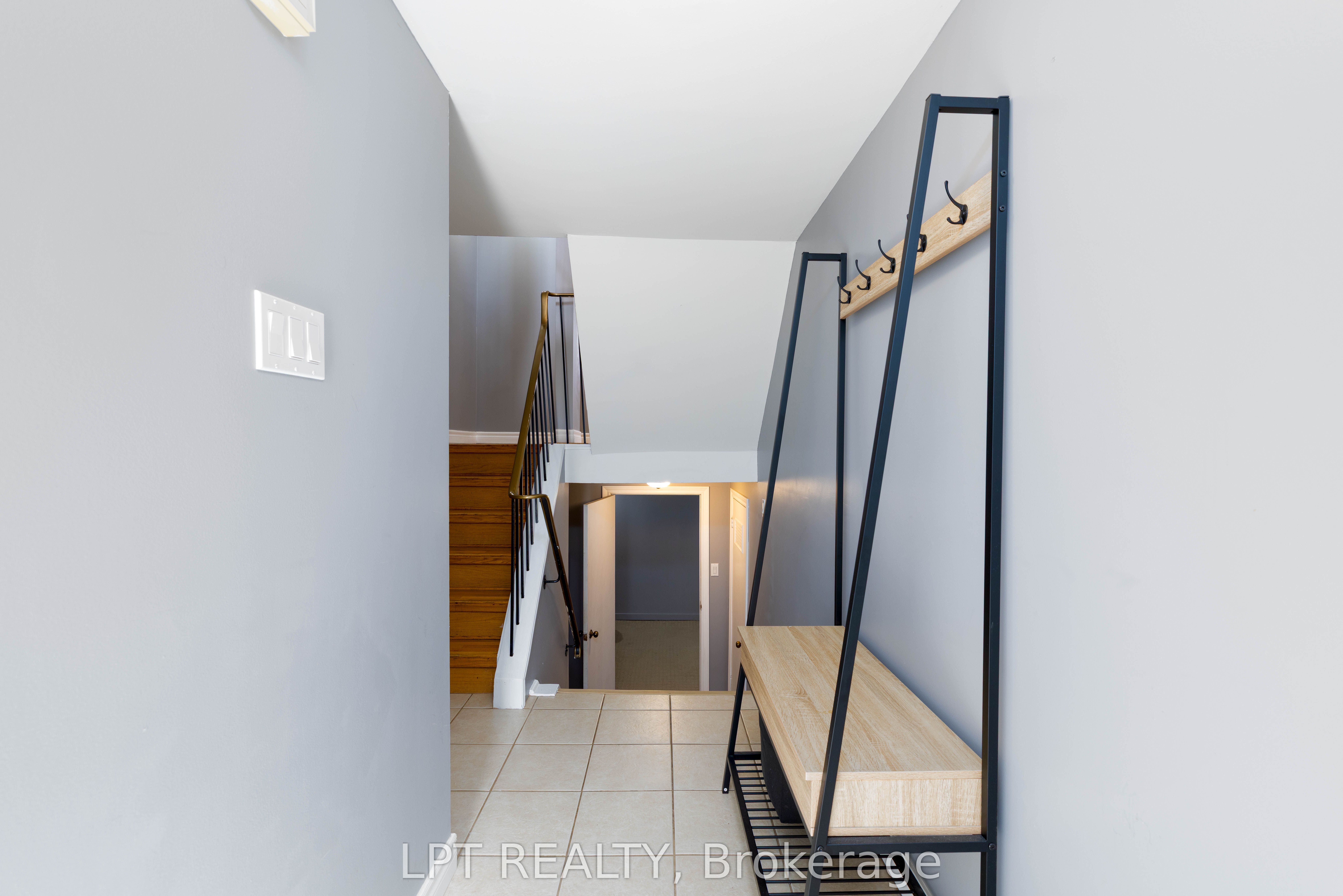 Additional image 2 of 117-2315 Bromsgrove Road, Mississauga, ON, L5J 4A6