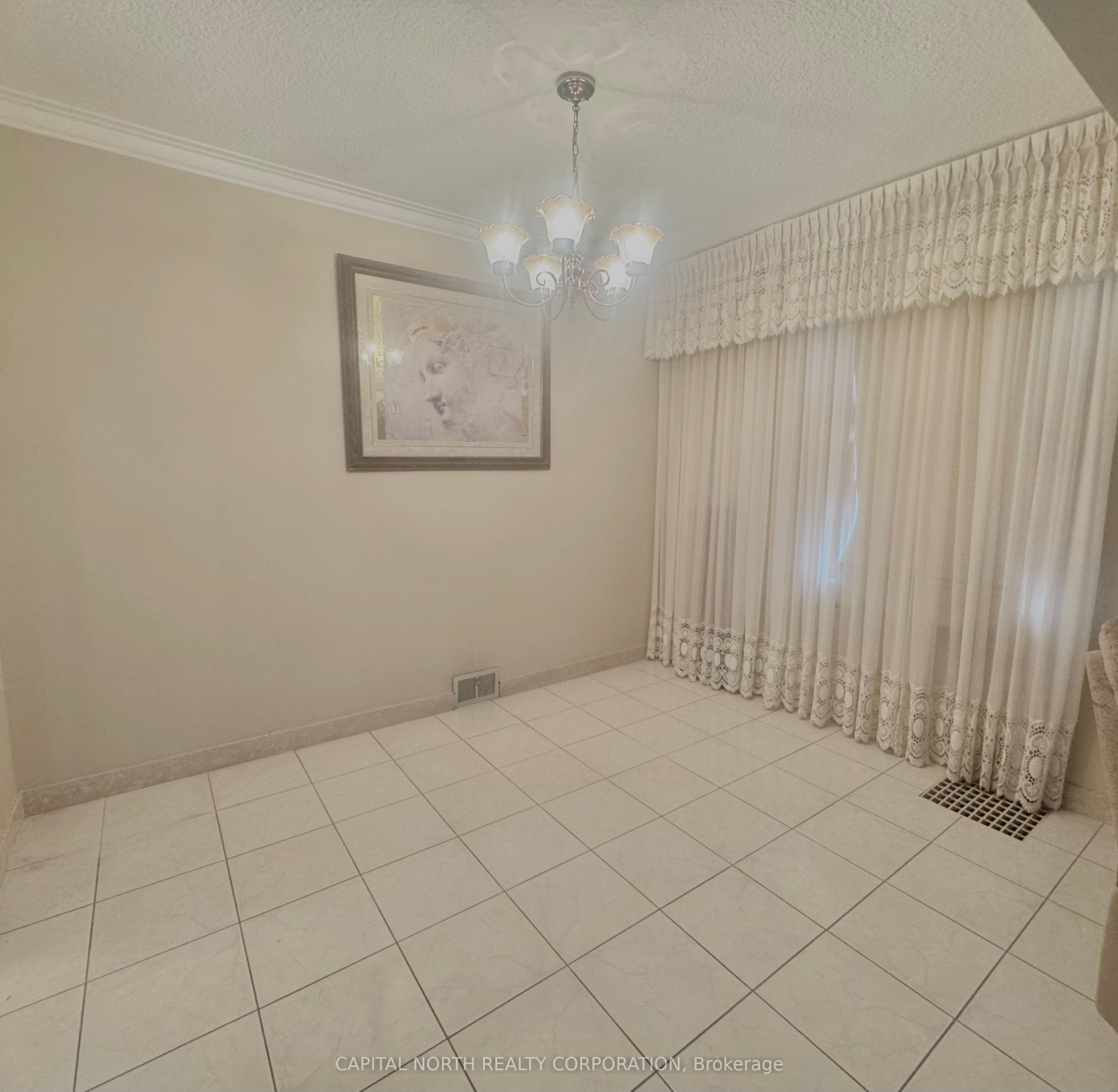 Additional image 5 of 70 Beechborough Avenue, Toronto, ON, M6M 1Z5
