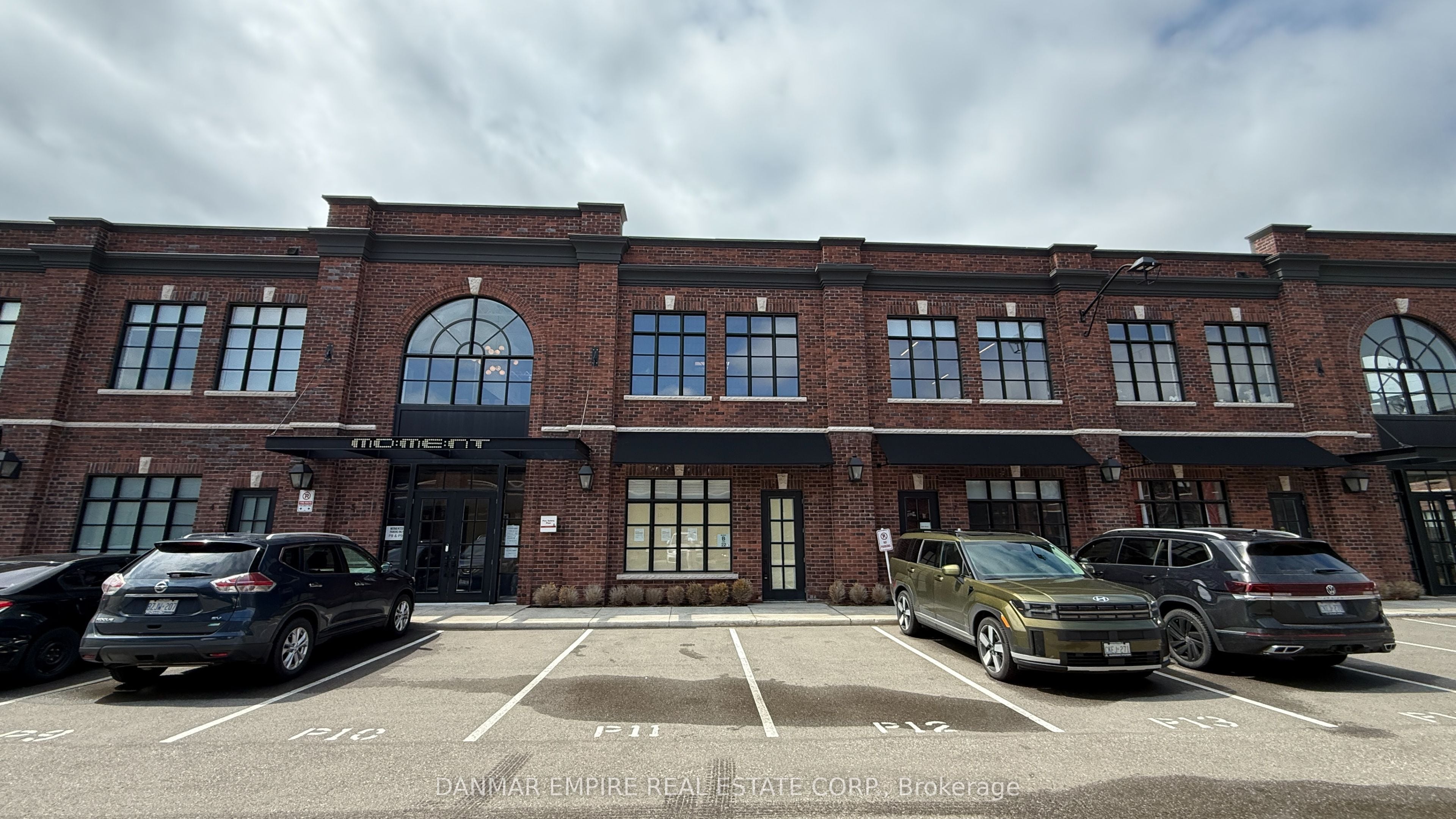 6-68 Jutland Road, Toronto, ON, M8Z 2H1