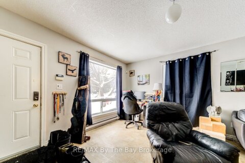 Additional image 8 of 701 River Road E, Wasaga Beach, ON, L9Z 2M3