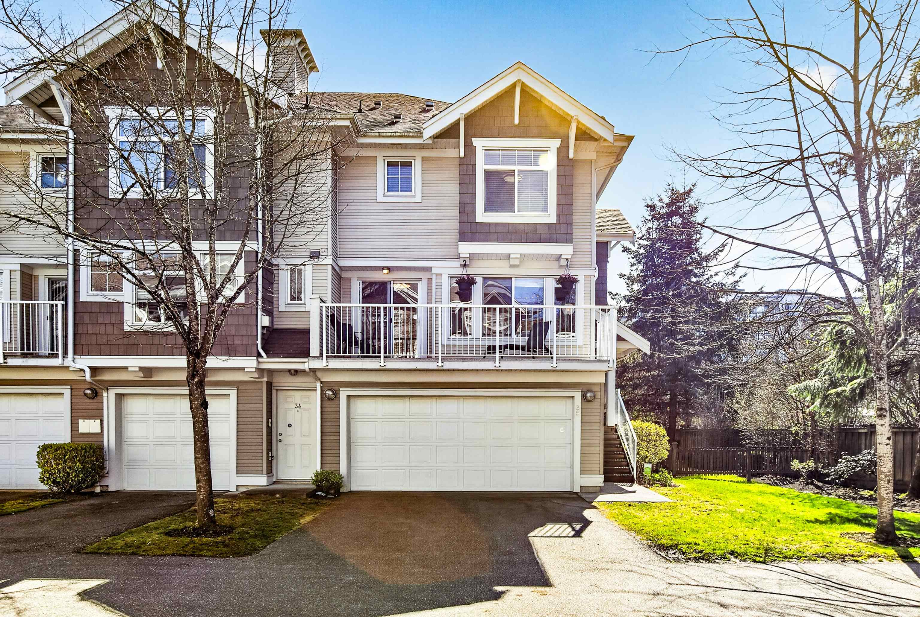 35-20771 Duncan Way, Langley, BC, V3A 9L4