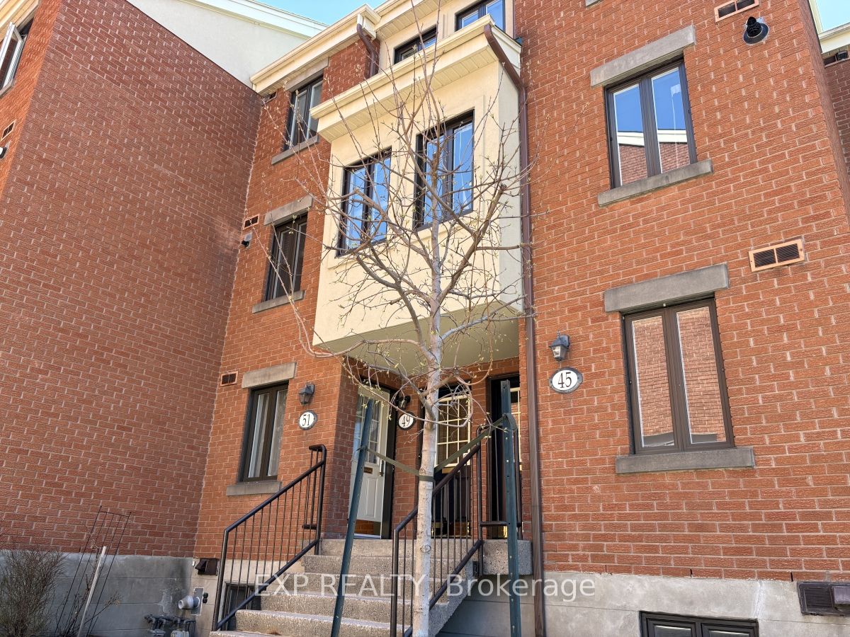 45 Crispin Private, Ottawa, ON, K1K 2T7