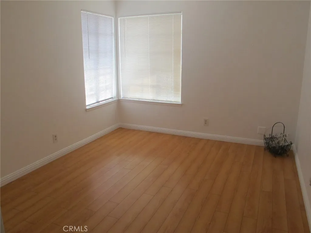 Additional image 13 of 668 N Quince Ave, Rialto, CA 92376