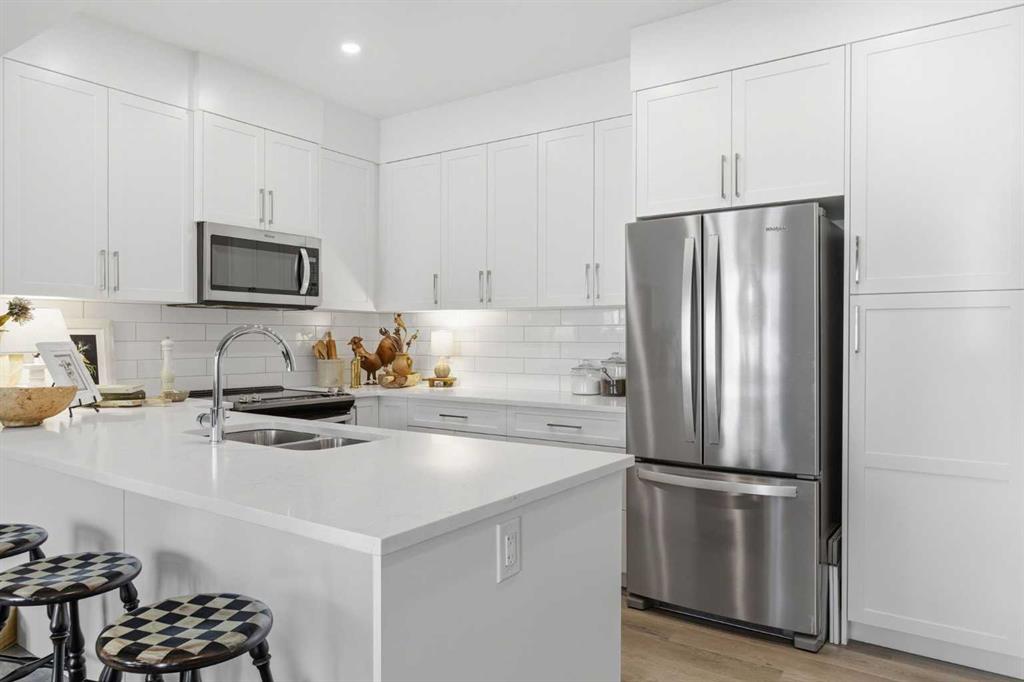 Additional image 5 of 307 Crestridge Common SW, Calgary, AB, T3B 6J5