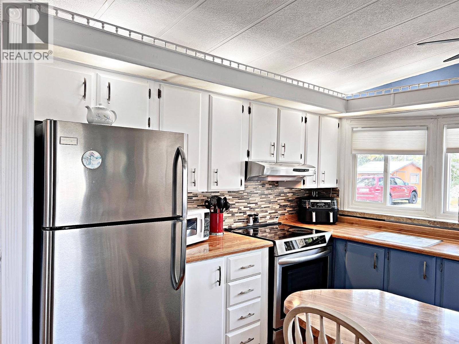 Additional image 4 of 11-5371 Princeton Avenue, Peachland, BC, V0H1X8