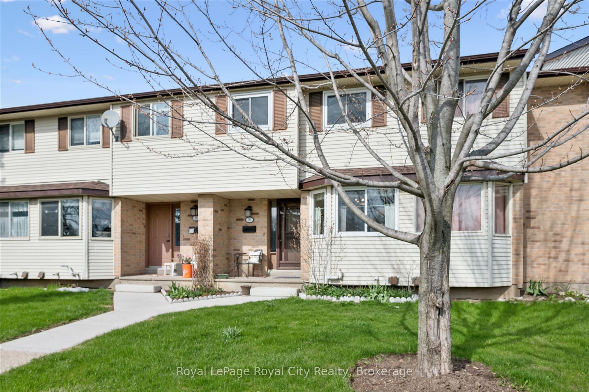 Additional image 3 of 30-40 Silvercreek Parkway N, Guelph, ON, N1H 7X5