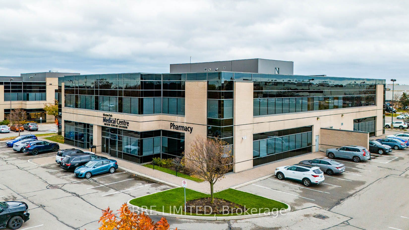 201-2315 Bristol Circle, Oakville, ON, L6H 6P8