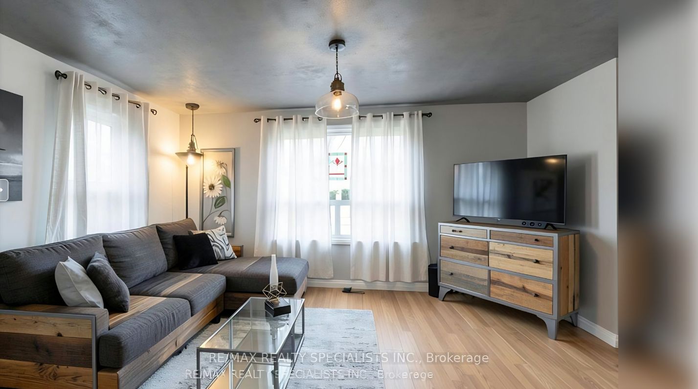 Additional image 3 of 9697 Dickenson Road, Hamilton, ON, L0R 1W0