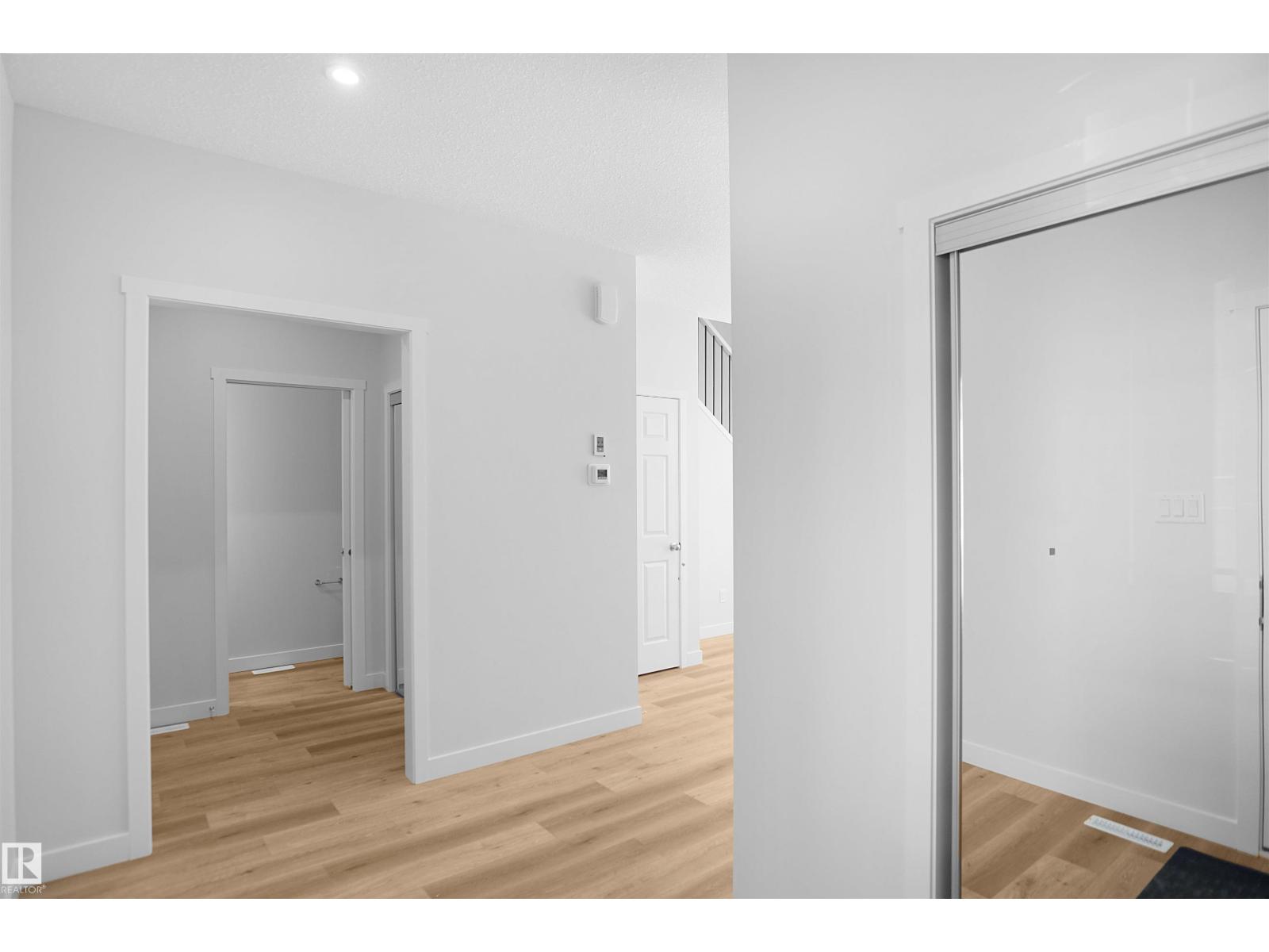 Additional image 3 of 1928 210 Street NW, Edmonton, AB, T6M1P7