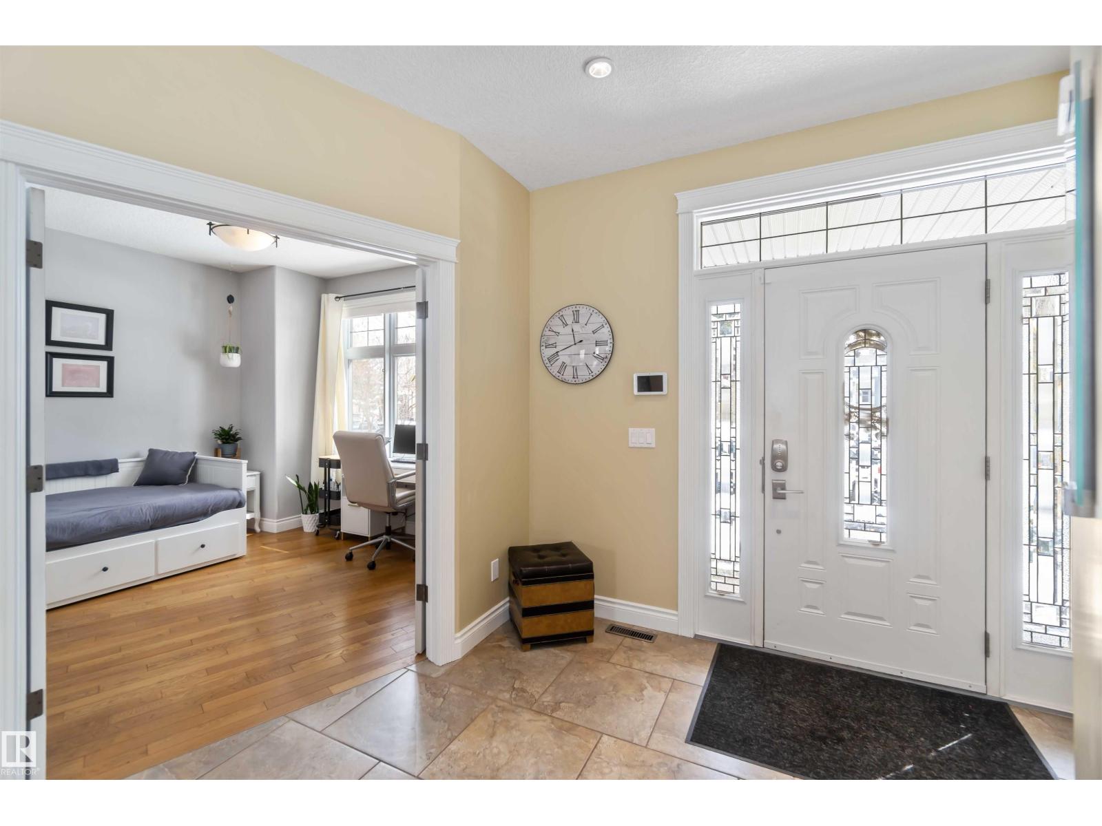 Additional image 4 of 10630 82 Street NW, Edmonton, AB, T6A3N1