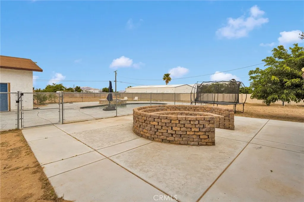 Additional image 104 of 14798 Dos Palmas Road, Victorville, CA 92392