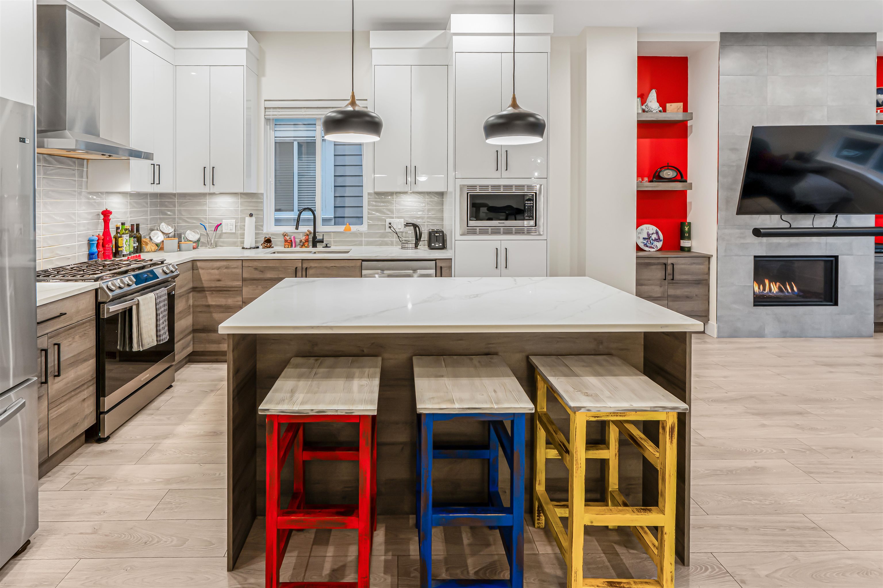 Additional image 3 of 17188 1 Avenue, Surrey, BC, V3Z 9R2