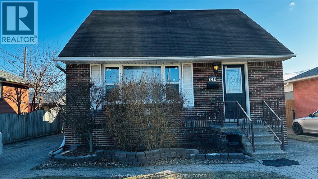 3519 Tecumseh Road West, Windsor, ON, N9C2B6