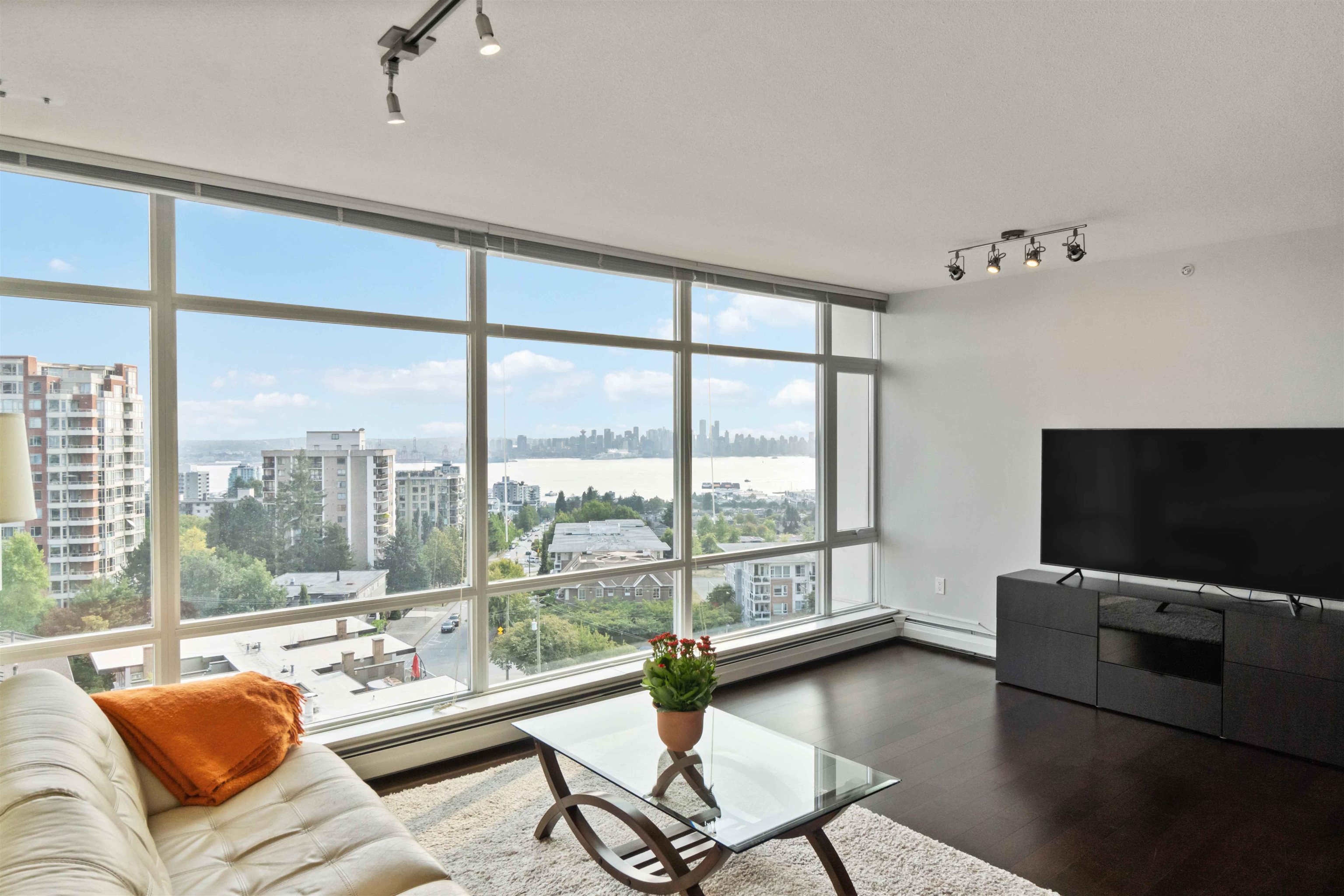 Additional image 4 of 901-1320 Chesterfield Avenue, North Vancouver, BC, V7M 0A6