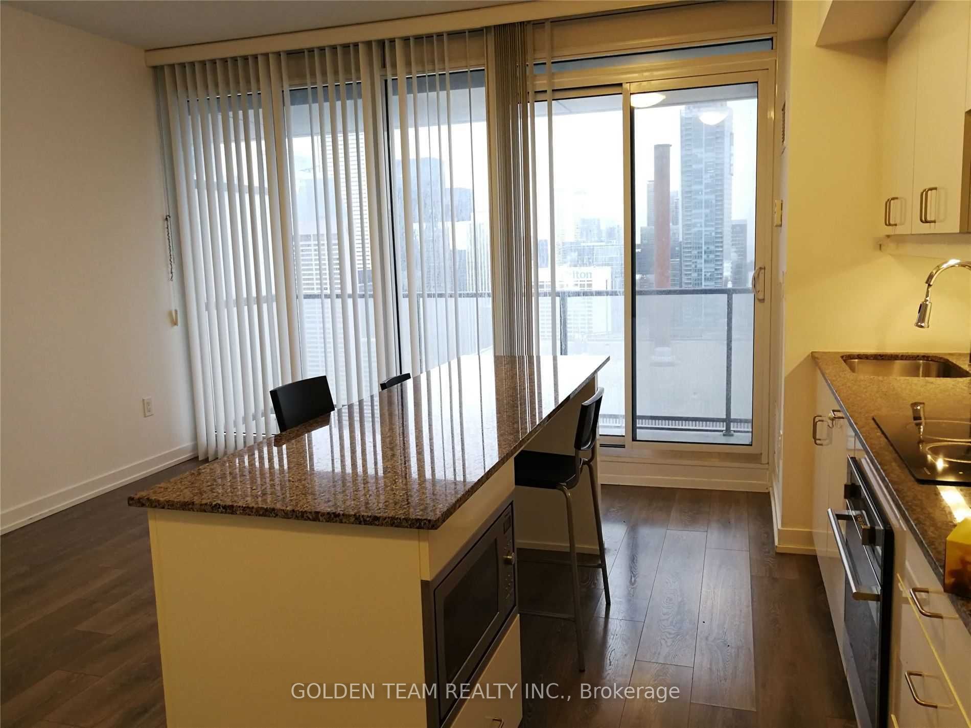 Additional image 6 of 3806-426 University Avenue, Toronto, ON, M5G 1S9