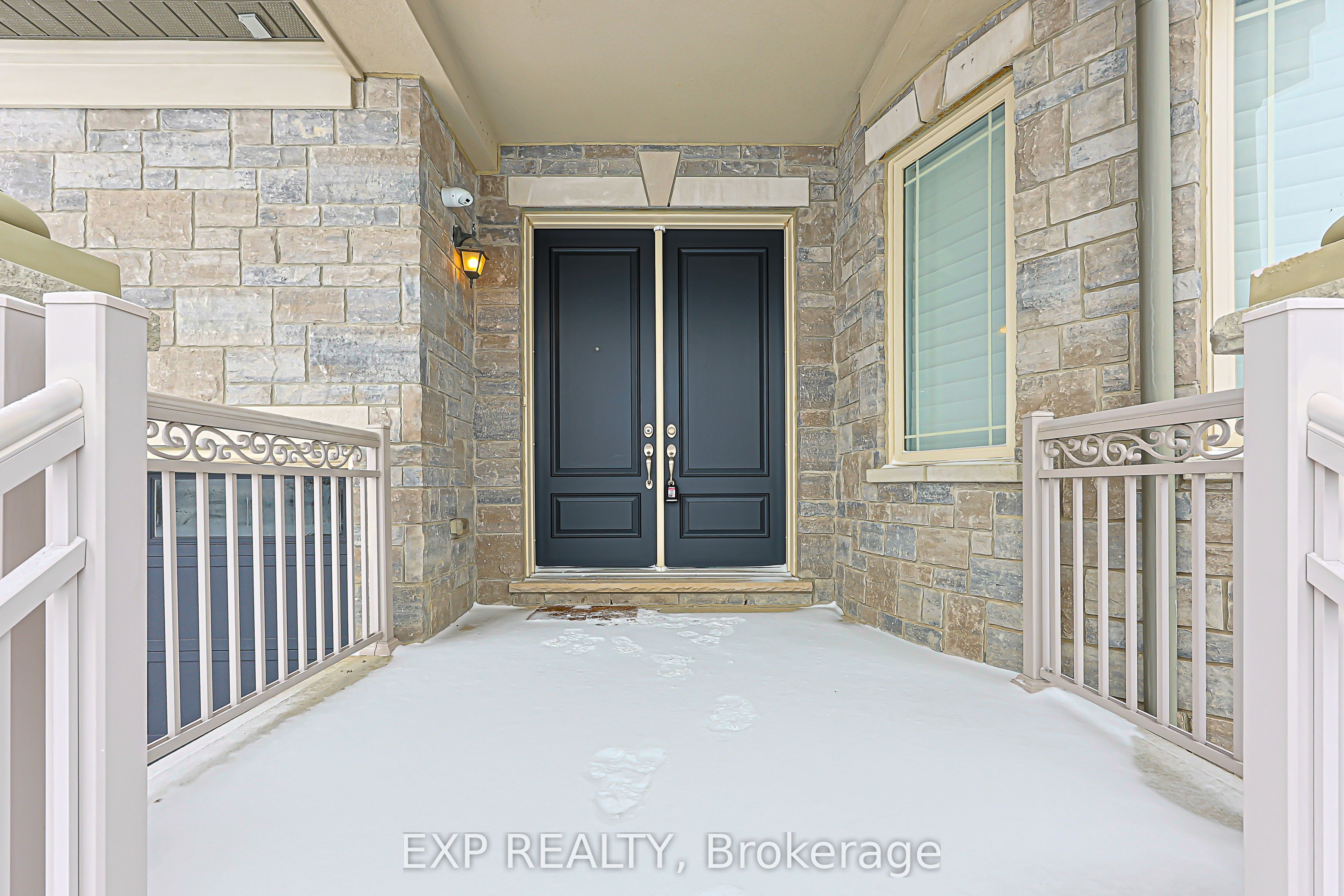 Additional image 2 of 95 Chesney Crescent, Vaughan, ON, L4H 4A5