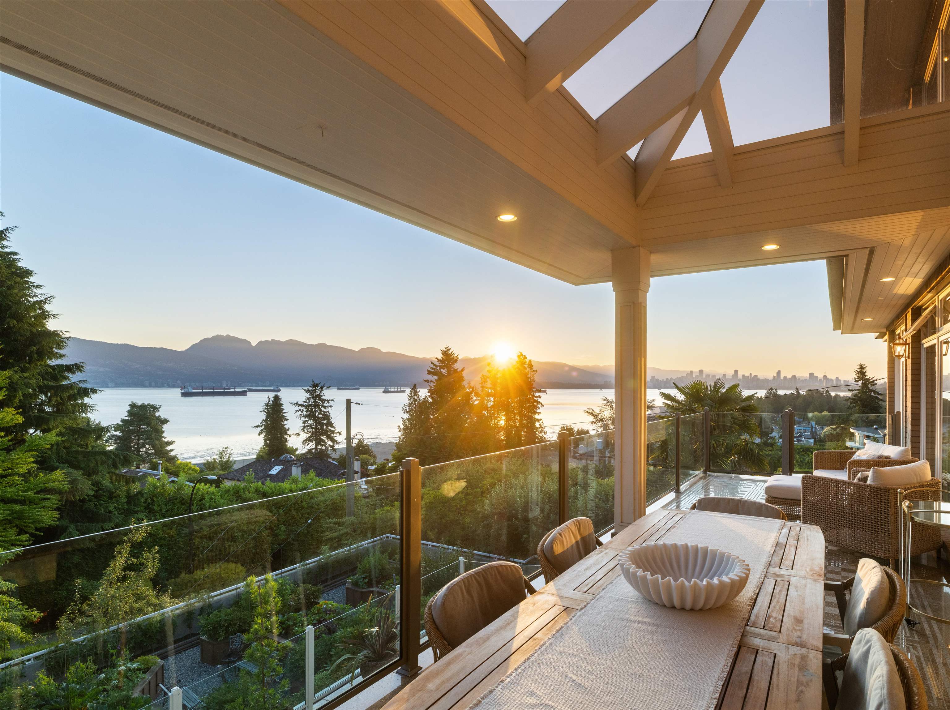 Additional image 2 of 1550 Blanca Street, Vancouver, BC, V6R 4S1