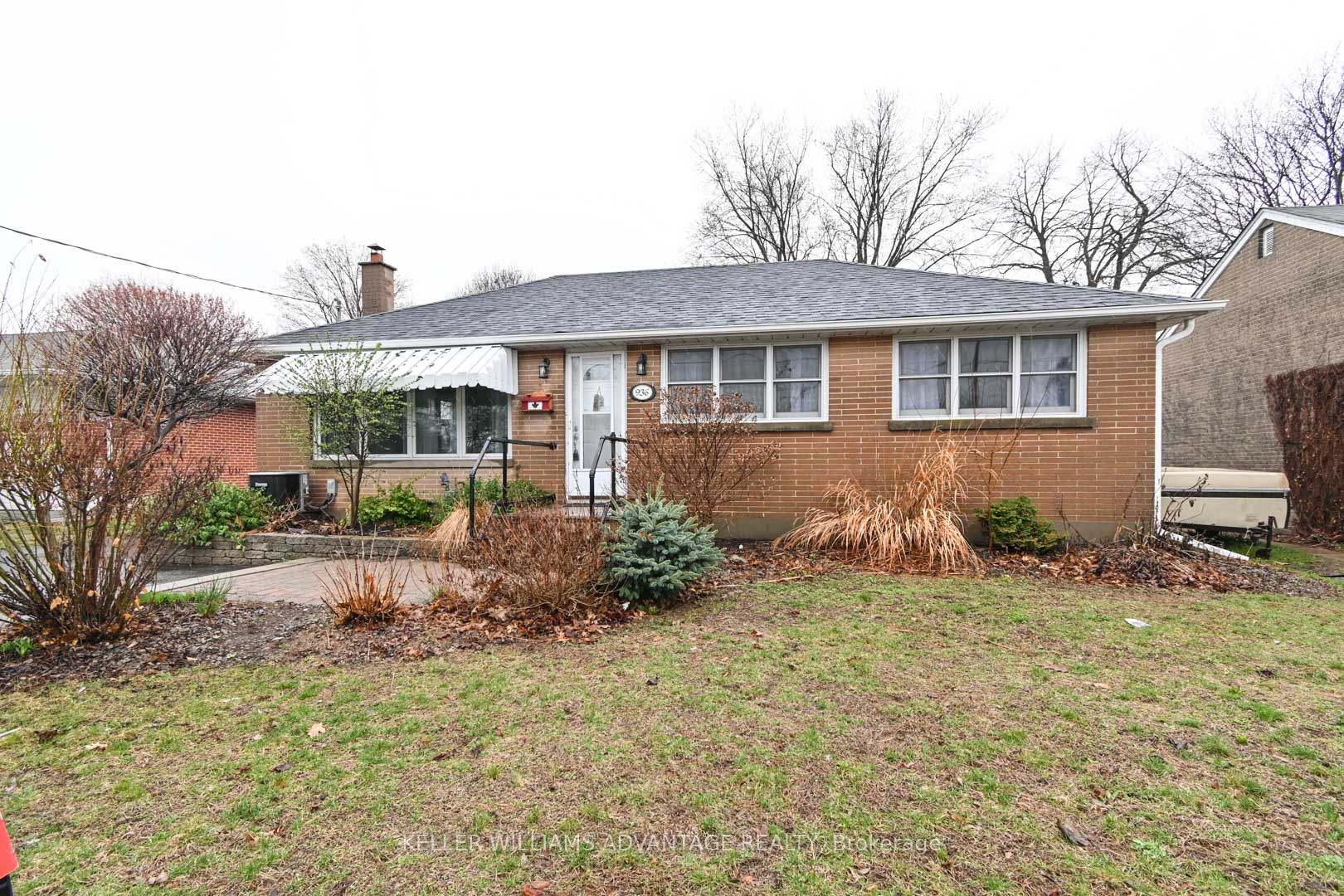 Additional image 2 of 936 Somerville Street, Oshawa, ON, L1G 4J7