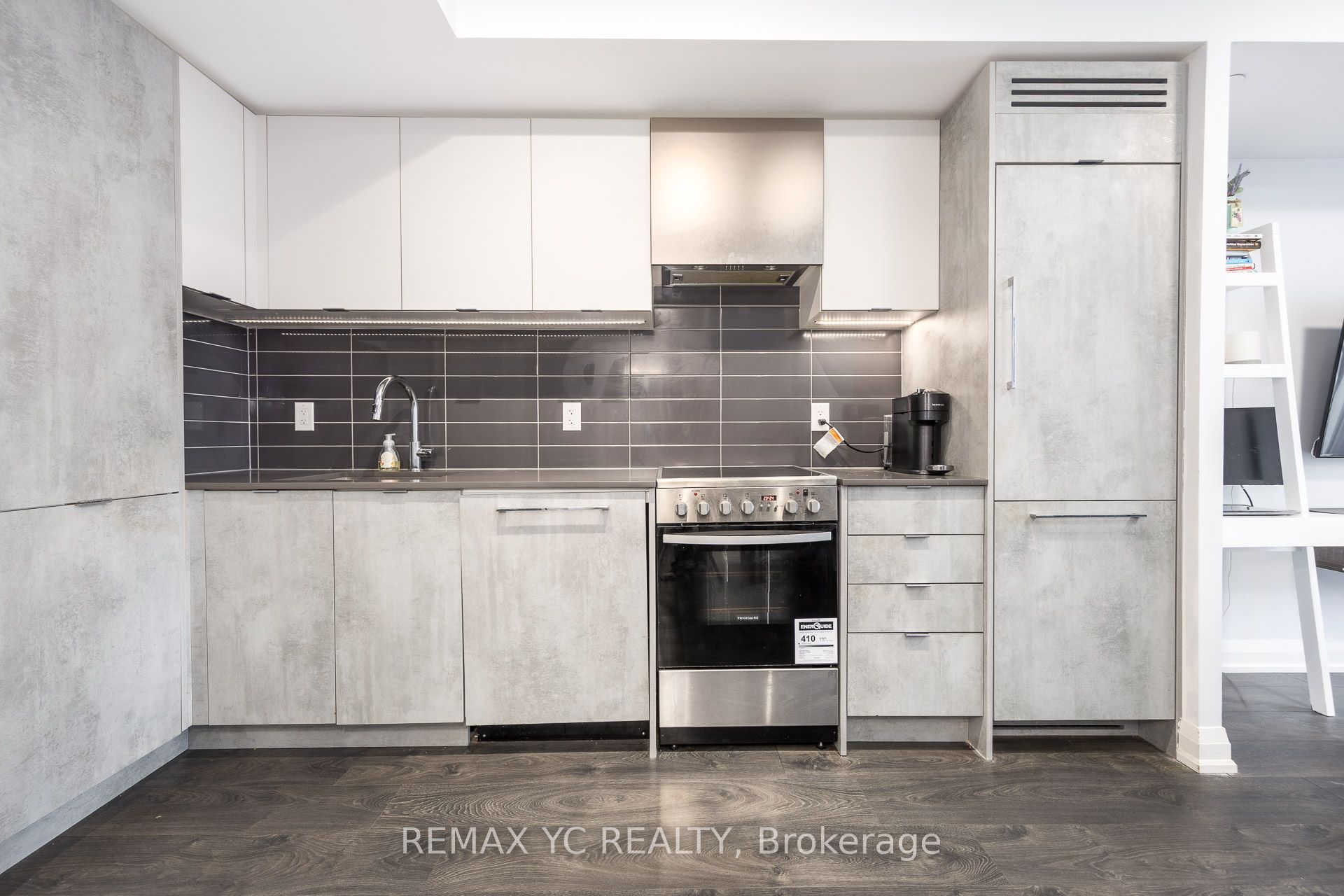 Additional image 5 of 2604-30 Gibbs Road, Toronto, ON, M9B 0E4