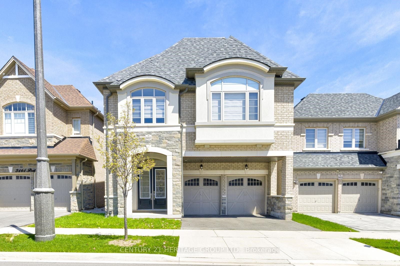 3457 Post Road, Oakville, ON, L6H 0Y9