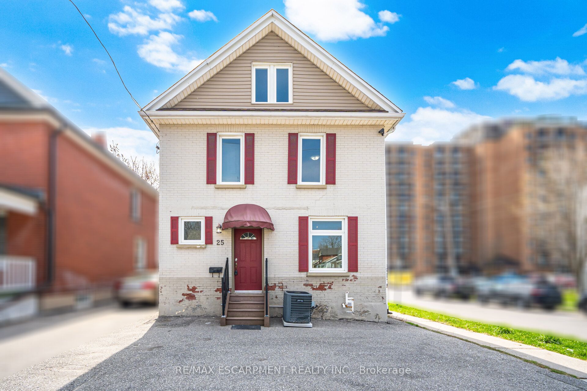 25 Colborne Street W, Oshawa, ON, L1G 1L3