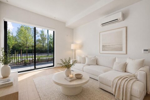 Additional image 7 of 2405 Grandview Highway N, Vancouver, BC, V5N 2B3