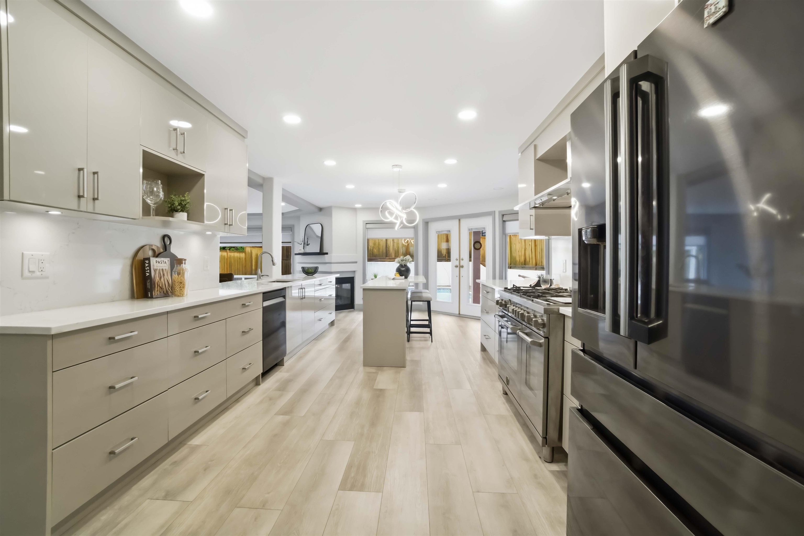 Additional image 3 of 2271 Sorrento Drive, Coquitlam, BC, V3K 6P4