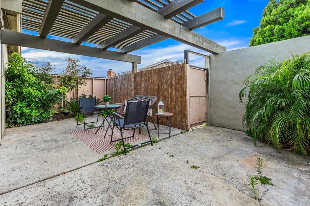 Additional image 46 of 335 Fireside Street, Oceanside, CA 92058