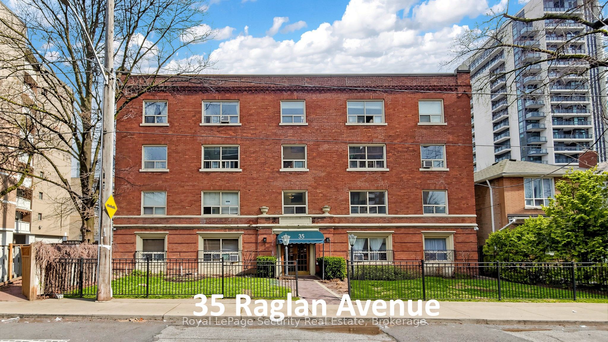 #208-35 Raglan Avenue, Toronto, ON, M6C 2K7