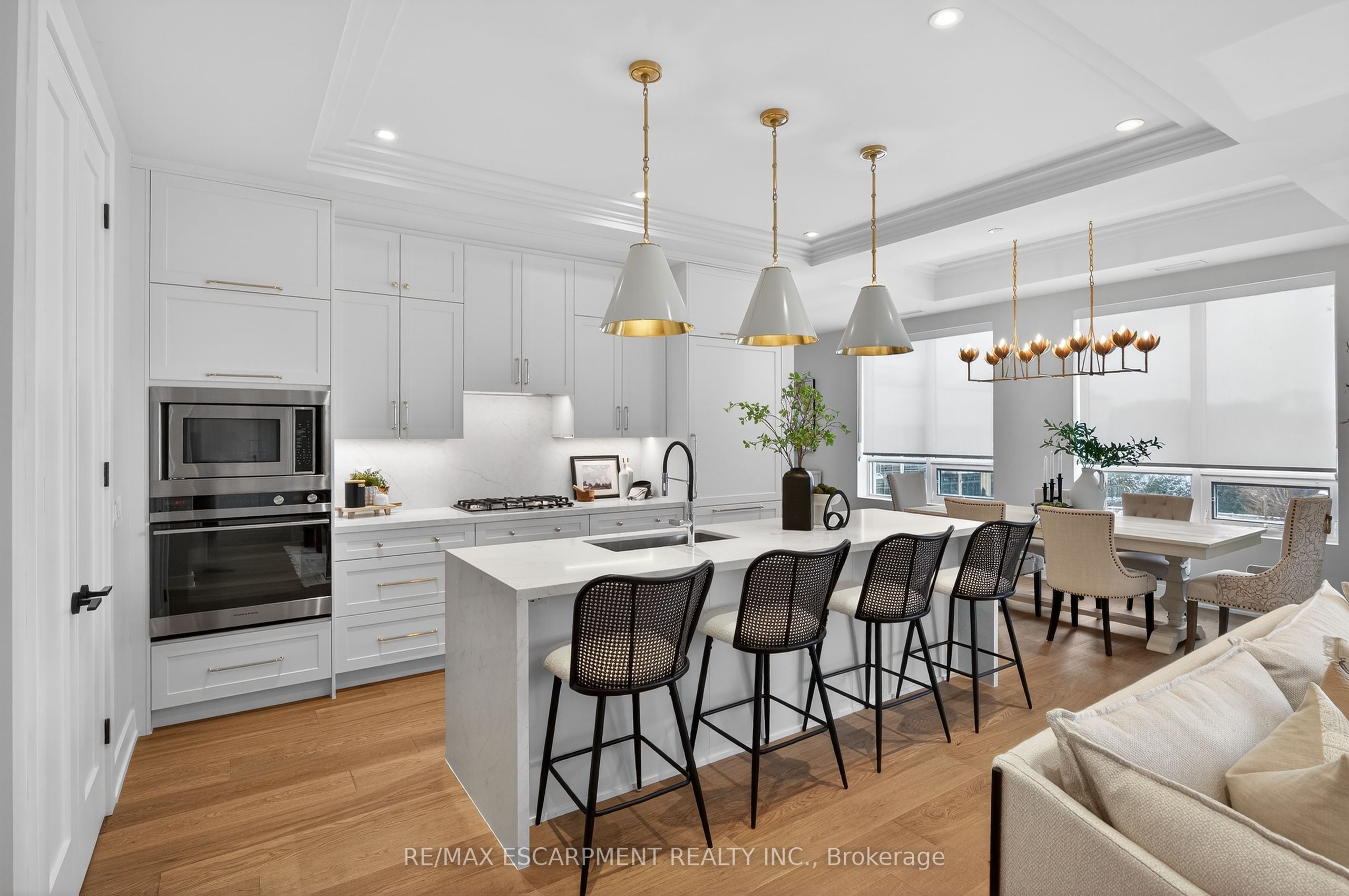 Additional image 3 of 401-123 Maurice Drive, Oakville, ON, L6K 2W6