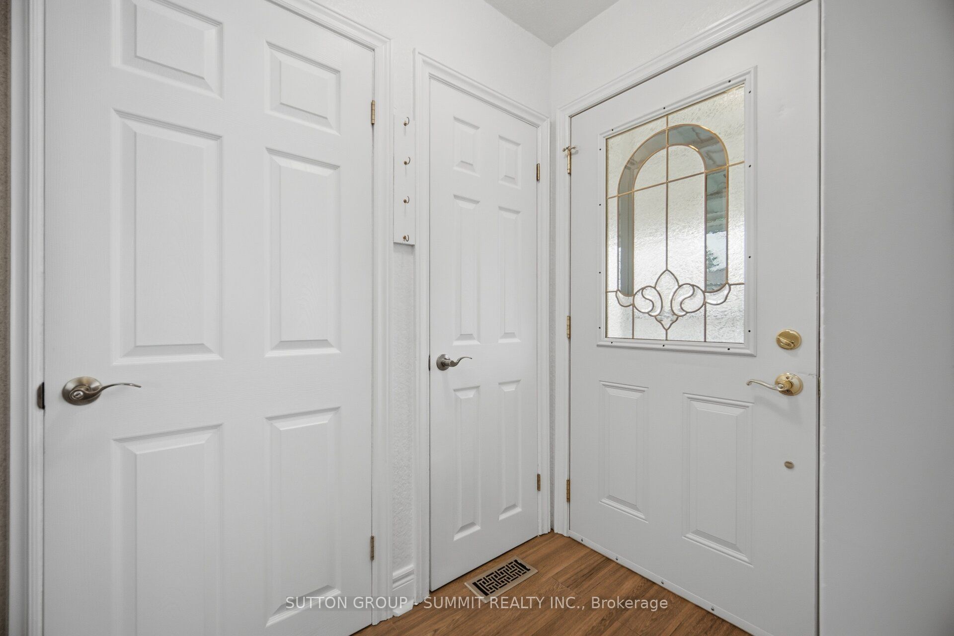 Additional image 5 of 82 Macdonald Street, Toronto, ON, M8V 1Y4
