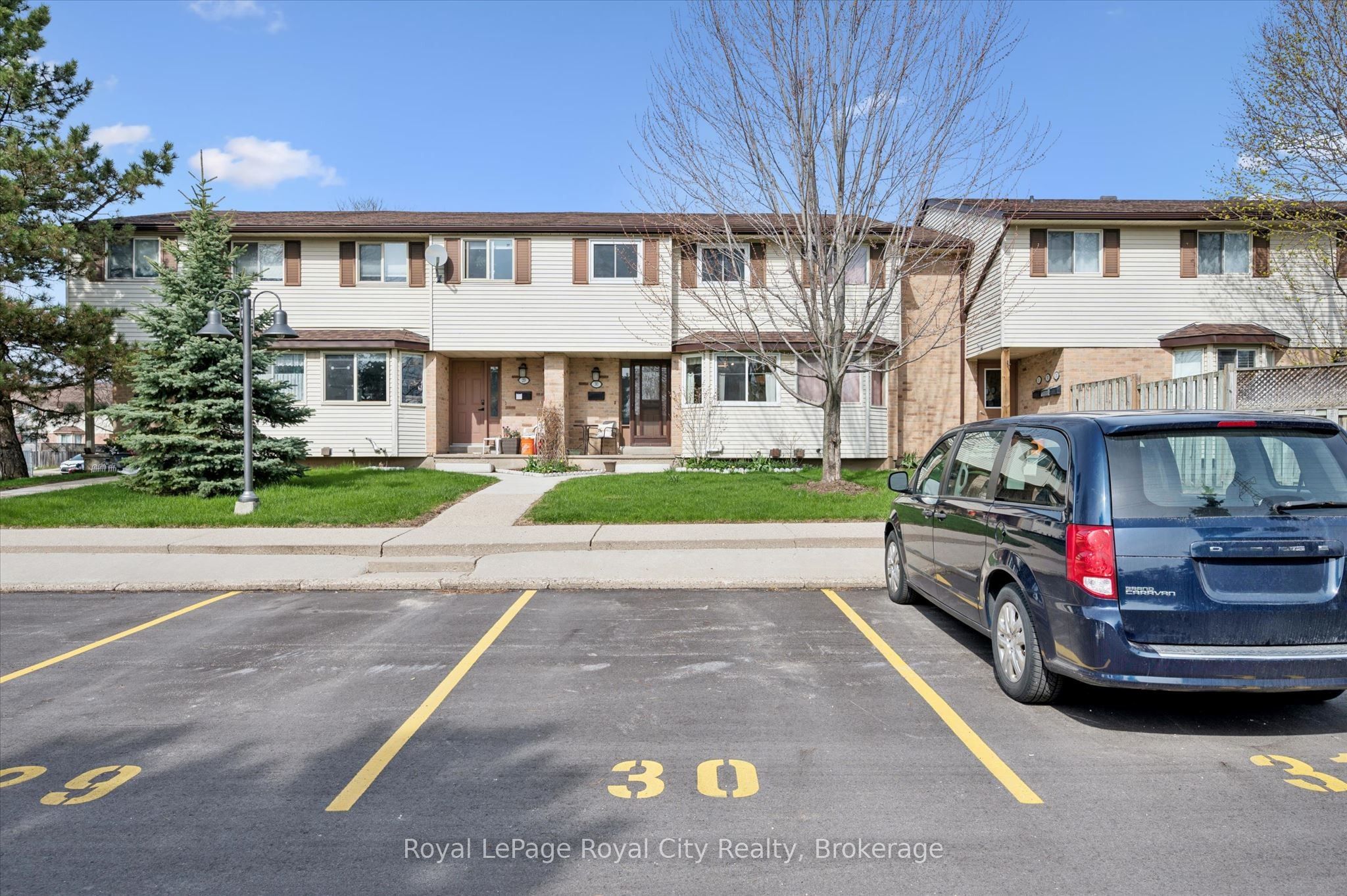 Additional image 2 of 30-40 Silvercreek Parkway N, Guelph, ON, N1H 7X5