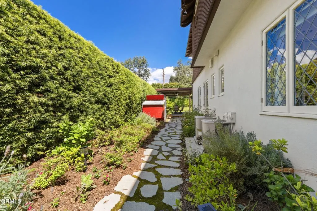 Additional image 118 of 534 Vallombrosa Drive, Pasadena, CA 91107