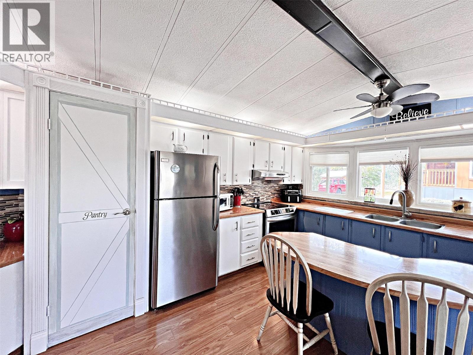 Additional image 3 of 11-5371 Princeton Avenue, Peachland, BC, V0H1X8