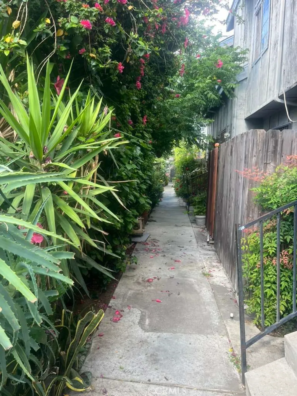 Additional image 16 of 9332 Van Nuys Blvd Unit 56, Panorama City, CA 91402