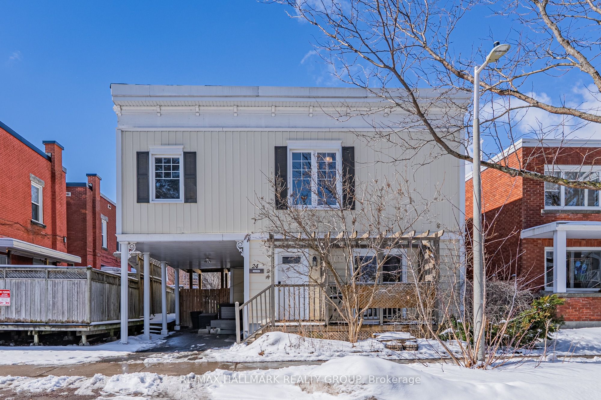 24 Patro Street, Ottawa, ON, K1N 8B1