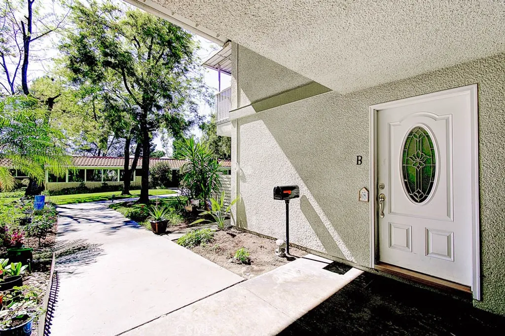 Additional image 3 of 902 Ronda Sevilla Unit B, Laguna Woods, CA 92637