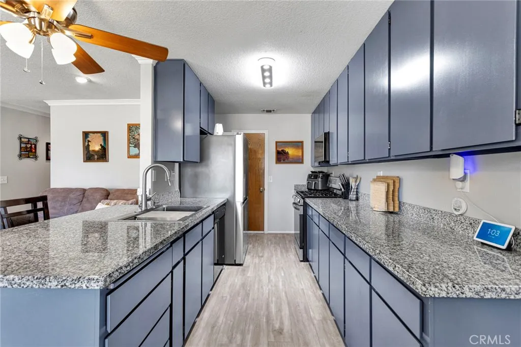 Additional image 49 of 27535 Lakeview Dr Unit 61, Helendale, CA 92342