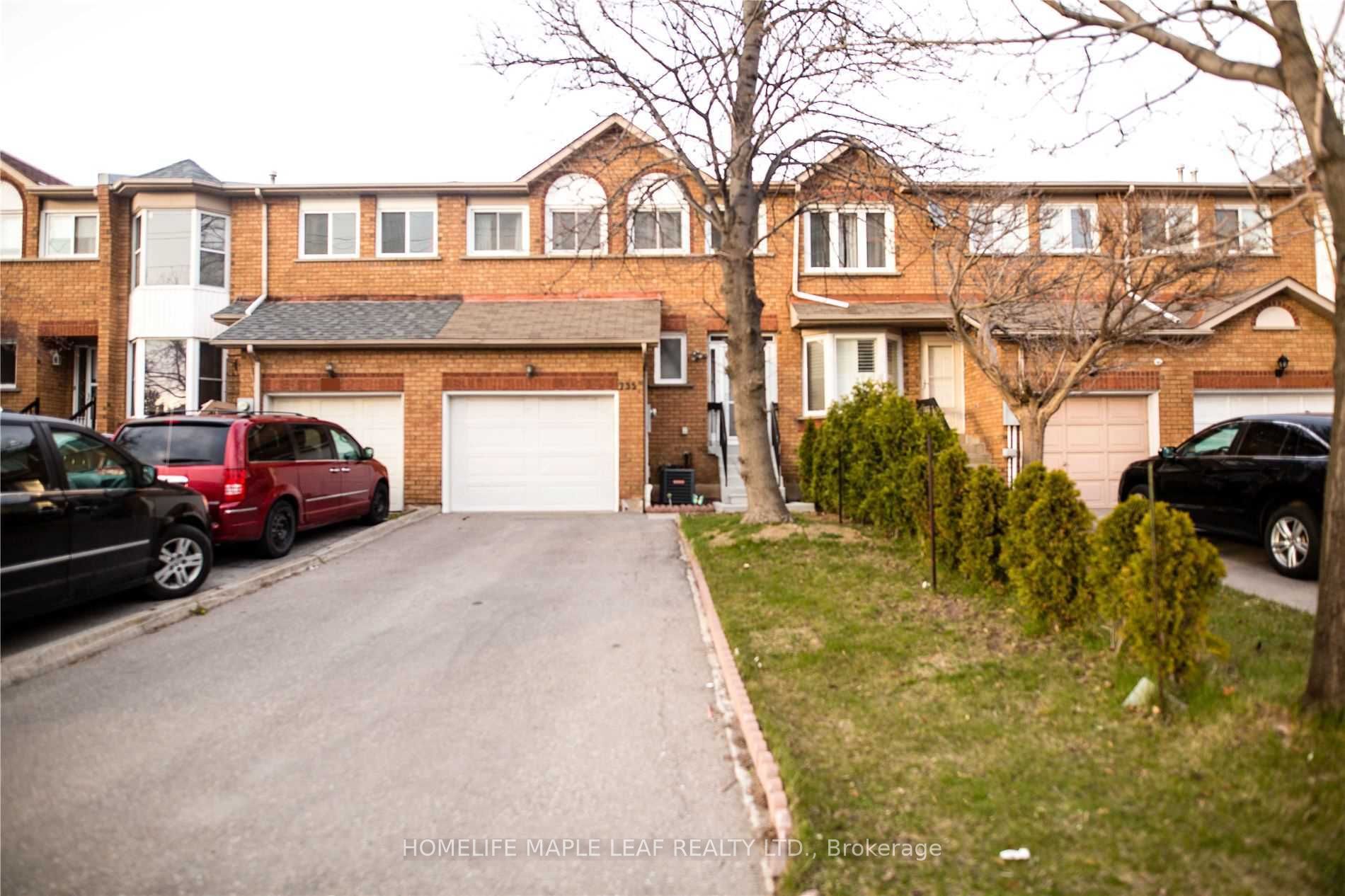 735 Constellation Drive, Mississauga, ON, L5R 2V7